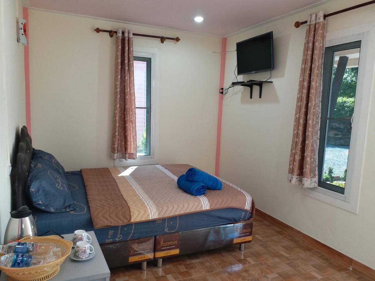 Baan Hin Sai Suay Hotel Nong Sarai Ngoại thất bức ảnh