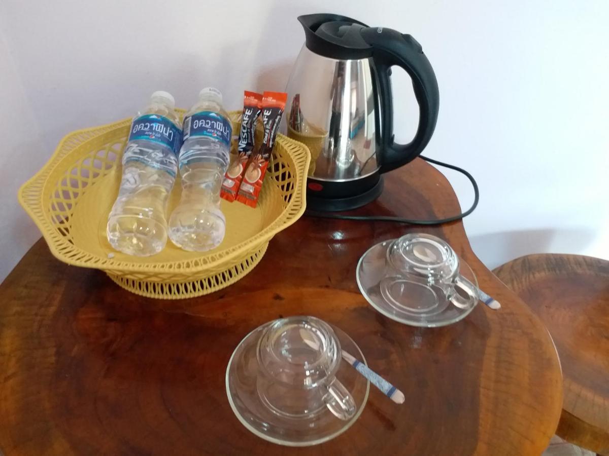 Baan Hin Sai Suay Hotel Nong Sarai Ngoại thất bức ảnh