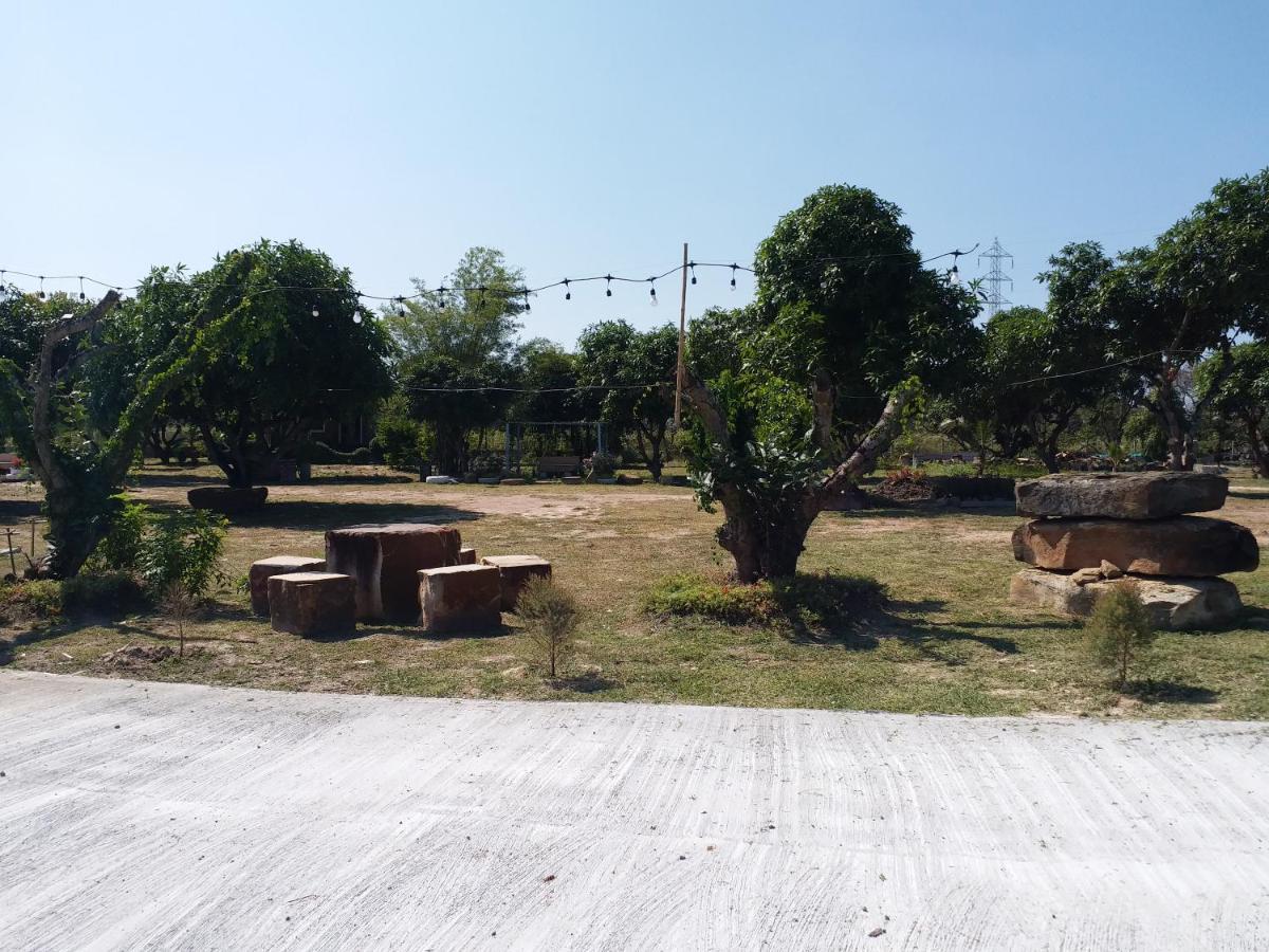 Baan Hin Sai Suay Hotel Nong Sarai Ngoại thất bức ảnh